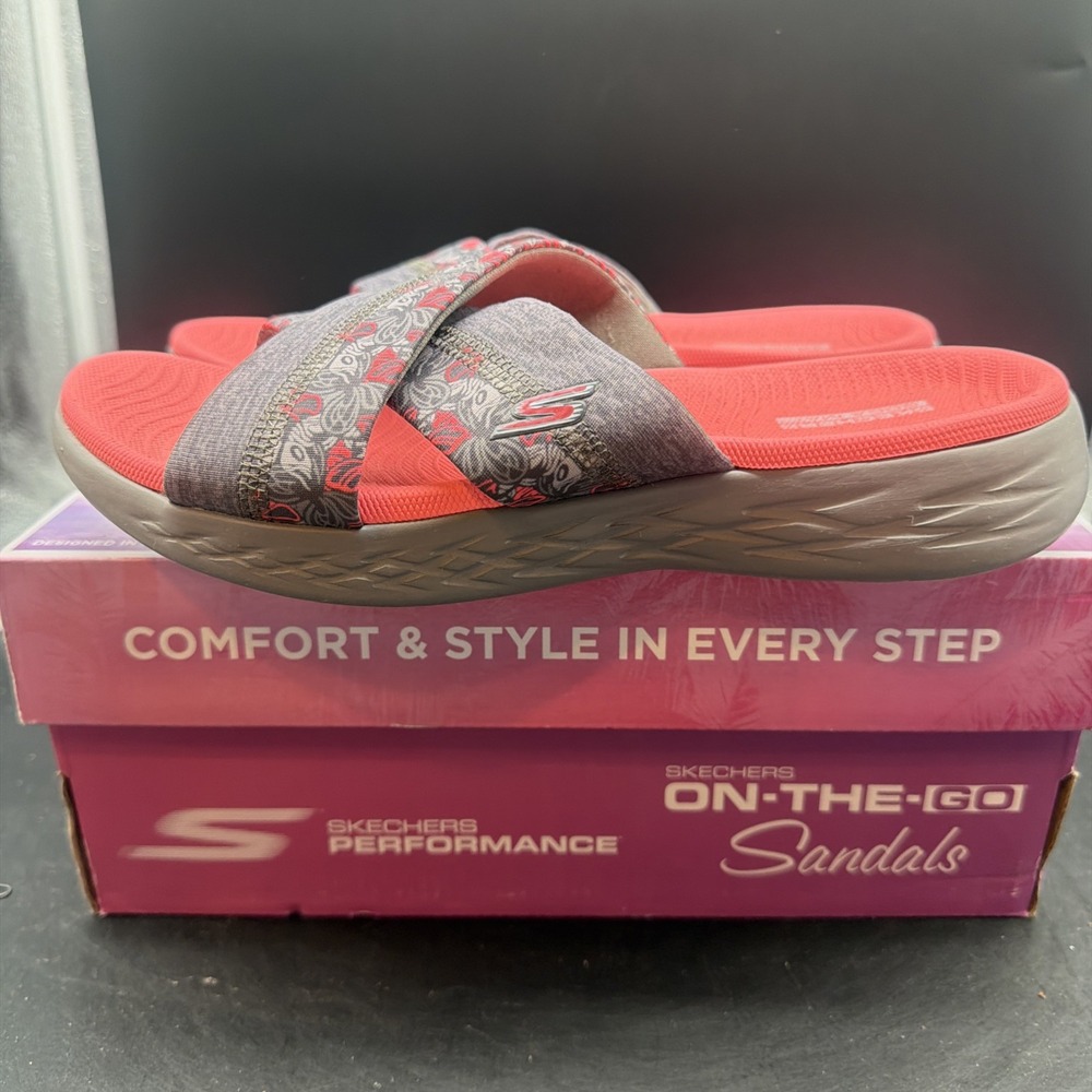 Skechers On The Go Go Walk Womens Goga Mat Sandals SZ 9 Pink Grey